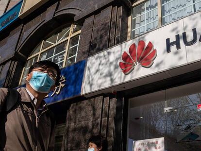 EE UU concede una nueva moratoria a Huawei pero restringe su acceso a semiconductores