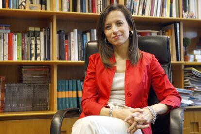 La ministra de Vivienda, Beatriz Corredor, ayer en la Redacción del EL PAÍS.