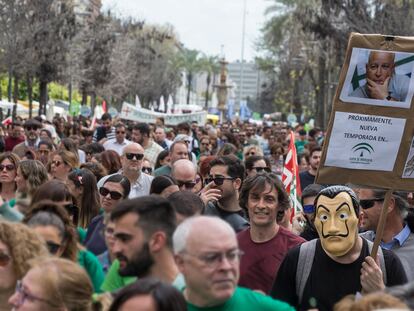 Manifestación en Sevilla contra el decreto de la Junta.