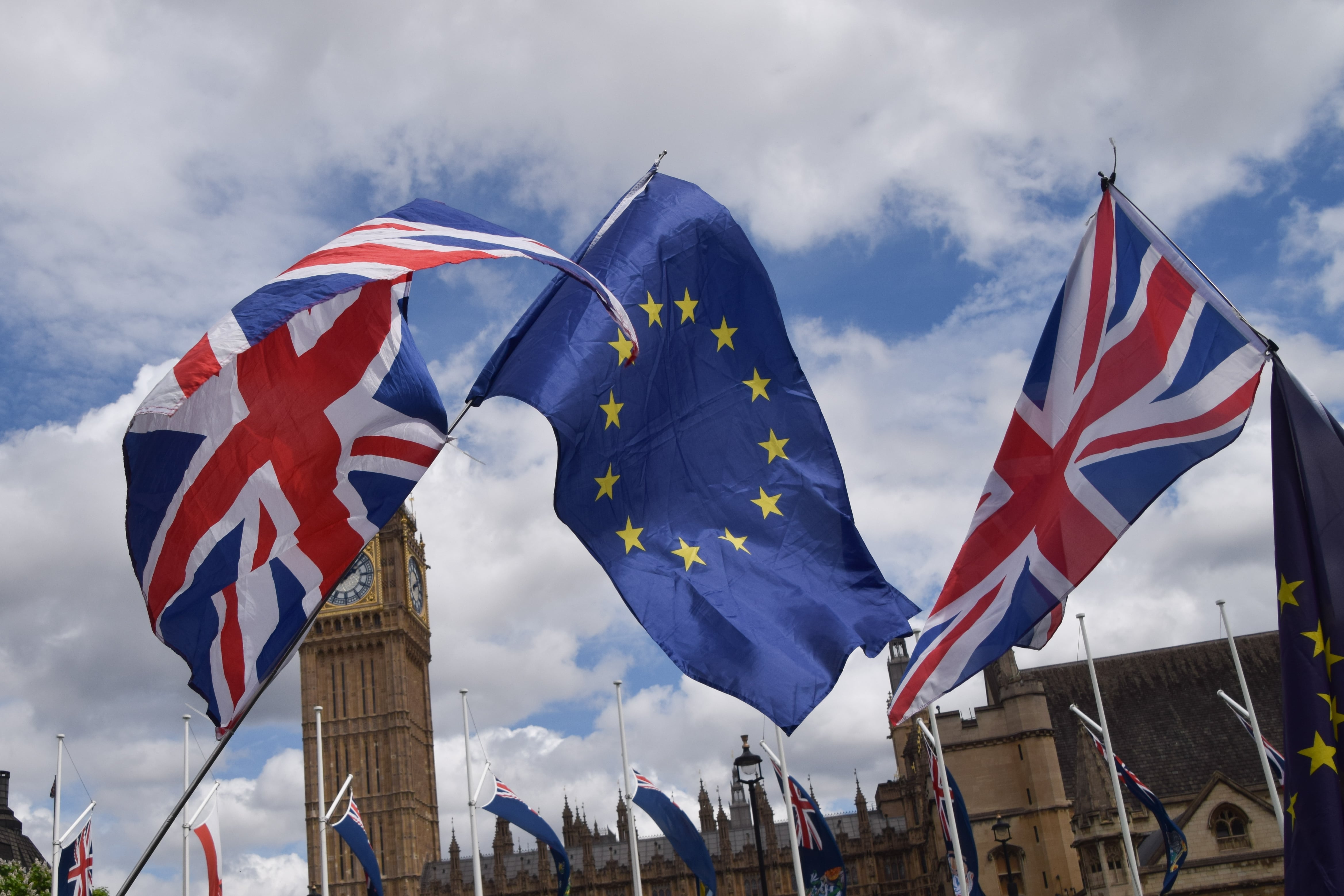 El Reino Unido y España, 10 años después del Brexit: menos estudiantes, más controles comerciales y un calvario de trámites