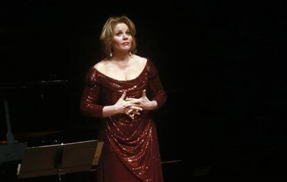 La soprano Renee Fleming.