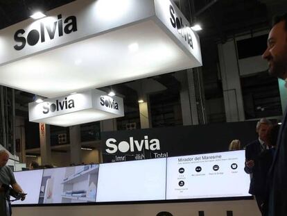 Expositor de Solvia en la feria inmobiliaria Barcelona Meeting Point.