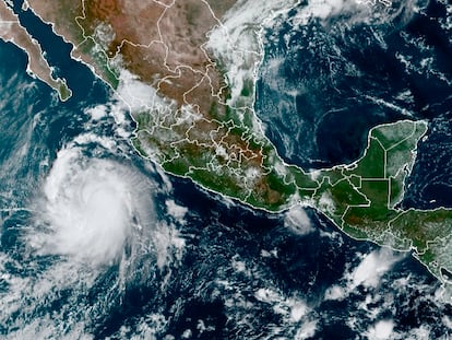Imagen satelital de la tormenta tropical Pamela