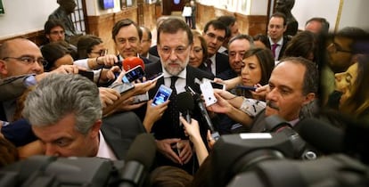 El presidente del Gobierno, Mariano Rajoy, este miércoles, tras la sesión de control al Gobierno.