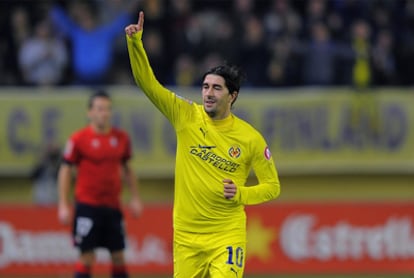 Cani celebra su tanto ante Osasuna.