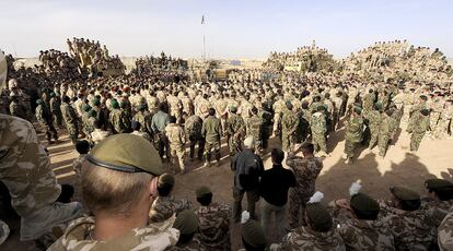 <i>Moshtrarak</i> significa juntos, en referencia al trabajo conjunto entre soldados estadounidenses y afganos
