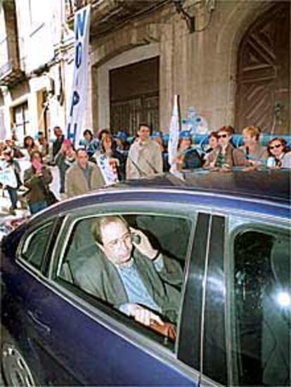 Sancho, abandonando la Delegación en Tortosa.