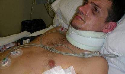 Portu in hospital, the day after his arrest.