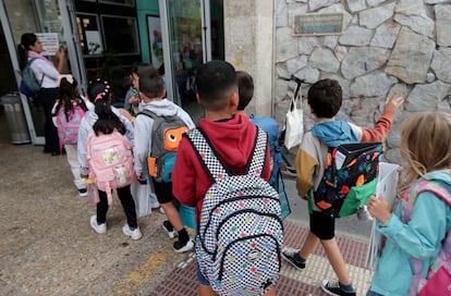 Primer día de clase en un colegio público de Getxo, Vizcaya, el pasado lunes. 