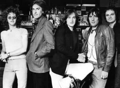 The Kinks en una imagen promocional de archivo