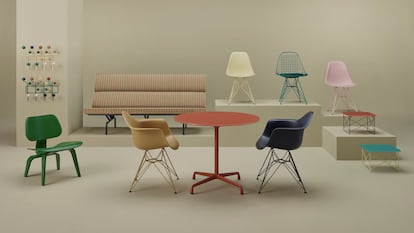 Colección Herman Miller x HAY en la que la marca danesa reimagina algunos iconos de la factoría Eames. 