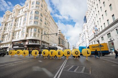 Imagen del lanzamiento de la campaña ‘Abrimos paso en EVA’, cuando el colesterol 'colapsó' las calles del centro de Madrid.