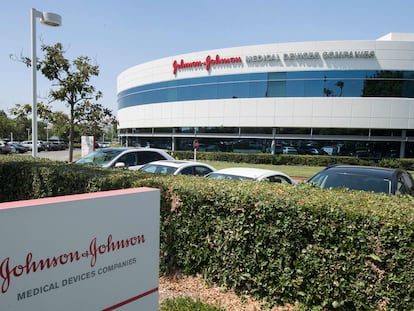 Instalaciones de Johnson & Johnson en Irvine (California), en una foto de agosto de 2019.