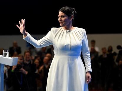 Reino Unido ministra británica del Interior, Priti Patel