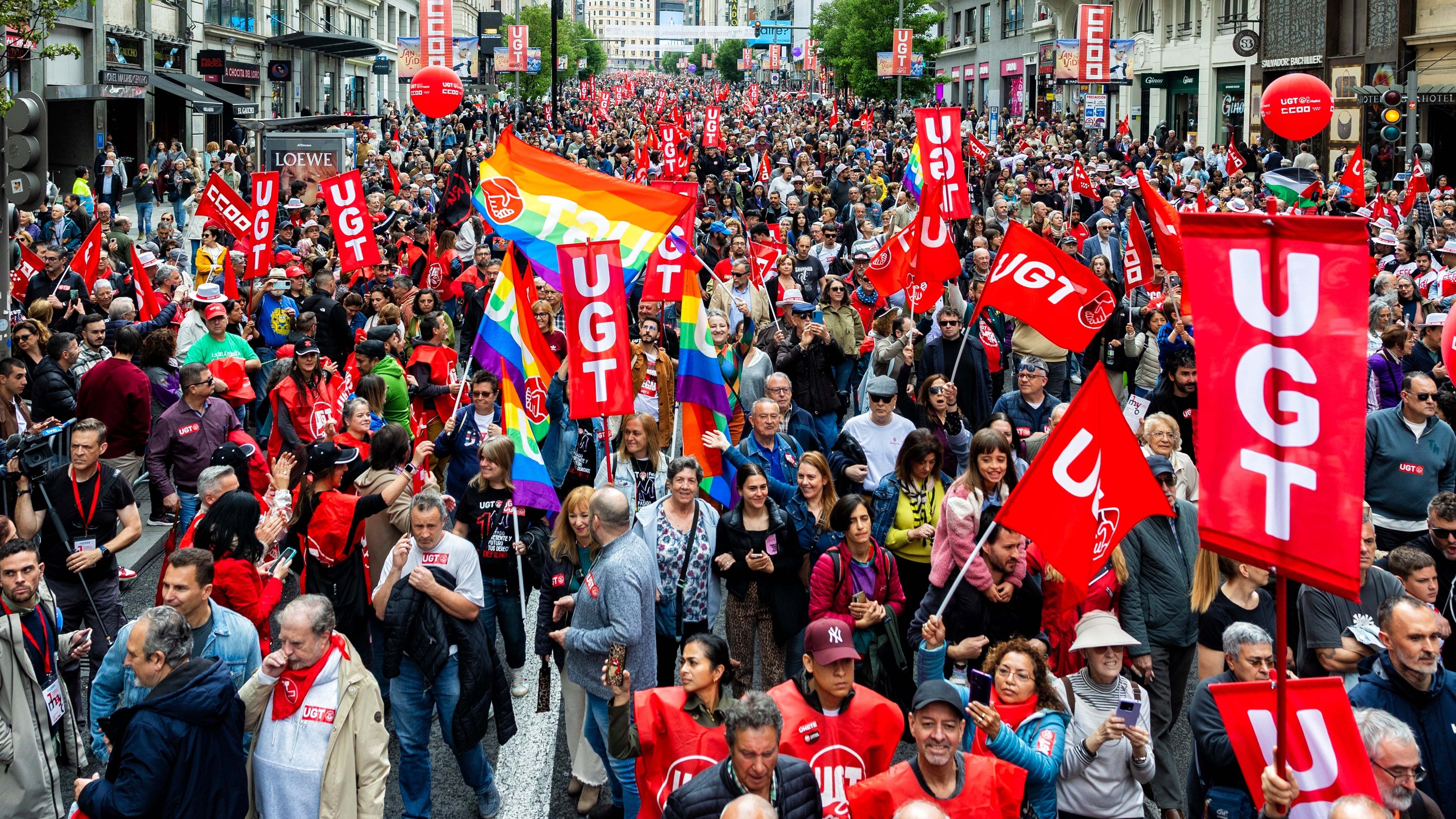 Los sindicatos piden “beligerancia” y “presión en la calle” a los trabajadores para defender la reducción de jornada