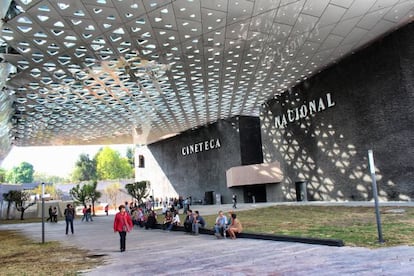 Entrada de la Cineteca Nacional de México.
