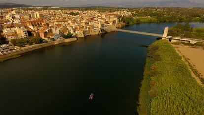 Una imagen del tramo final del río Ebro, a su paso por Amposta.