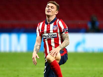 Kieran Trippier, durante un partido del Atlético de Madrid de esta temporada. / Sergio Pérez (REUTERS)