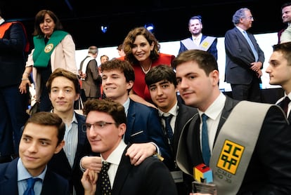 Isabel Díaz Ayuso en la clausura del curso académico de la Asociación de Colegios Mayores de Madrid