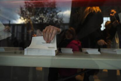 Un col·legi electoral a Vilassar de Mar.
