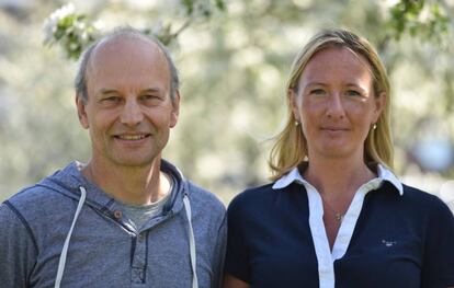 Peter Ekl&ouml;v y  Oona L&ouml;nnstedt.