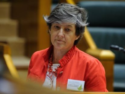 Laura MIntegi en un pleno del Parlamento vasco del pasado mes de junio. 