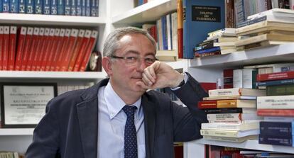 José Luis González Cussac tras la entrevista.