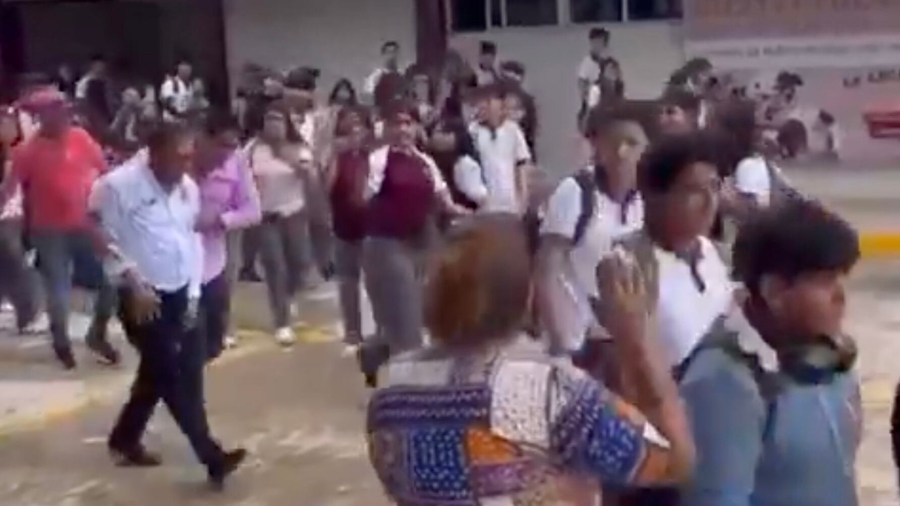 Una brutal paliza de unos alumnos al director de su plantel en Tamaulipas reabre el debate de la violencia en las escuelas en México