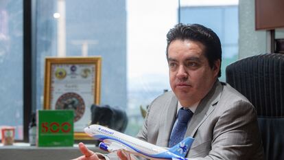 El presidente ejecutivo de Interjet, Carlos del Valle, en sus oficinas de Ciudad de México este jueves.