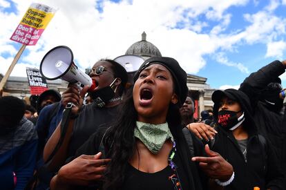 La activista del movimiento Black Lives Matter Sasha Johnson, en una protesta en Trafalgar Square, en Londres, el 13 de junio de 2020.