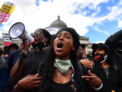 La activista del movimiento Black Lives Matter Sasha Johnson, en una protesta en Trafalgar Square, en Londres, el 13 de junio de 2020.