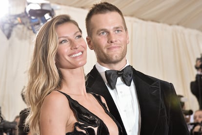 Gisele Bündchen y Tom Brady

La modelo brasileña y el jugador de fútbol americano llevan más de una década siendo señalados como una de las parejas más influyentes del star system. Habiendo pasado ambos el clímax de sus respectivas carreras, Brady continúa llegando a finales con 40 años y Bündchen siendo una de las modelos mejor pagadas del mundo.