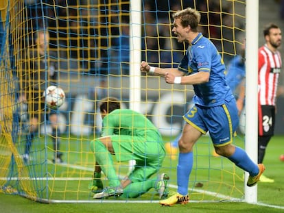 Polyakov celebra el primer gol del BATE