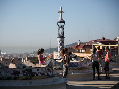 El Park Güell de Barcelona mantiene sus puertas abiertas este fin de semana.