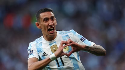 Di María celebra el segundo gol argentino ante Italia.