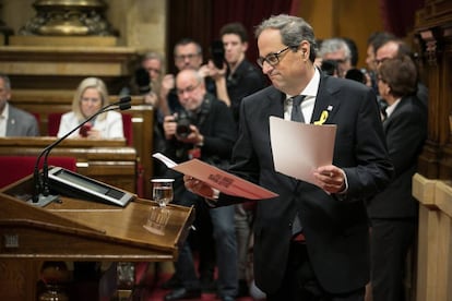 El candidato a presidente de la Generalitat por JxCat, Quim Torra, durante su intervención ante el pleno del Parlament, donde se celebra la segunda sesión del debate de investidura.