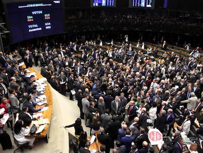 Vota&ccedil;&atilde;o na C&acirc;mara da den&uacute;ncia contra Temer. 