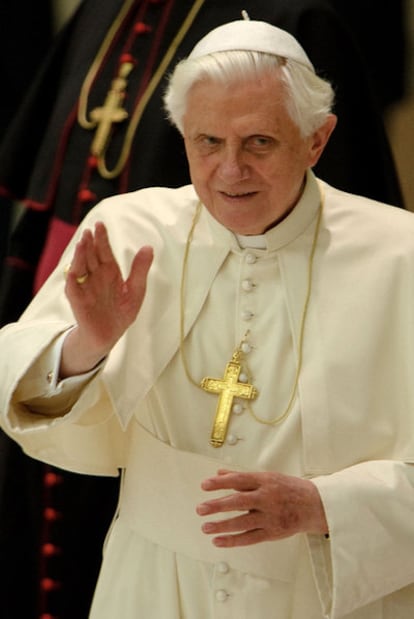 Benedicto XVI, durante una audiencia en el Vaticano, en marzo.