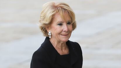 Esperanza Aguirre, en el funeral de Pilar de Borbón en El Escorial (Madrid) en enero de 2020.