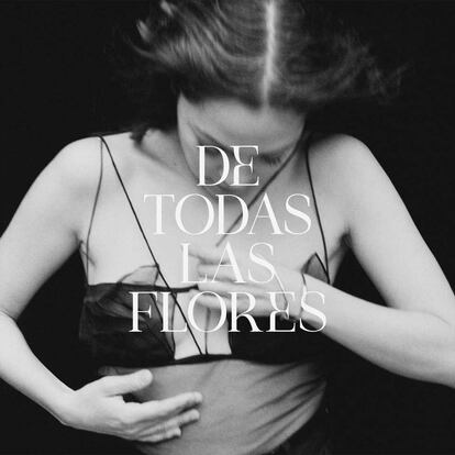 Portada del disco 'De todas las Flores', de Natalia Lafourcade