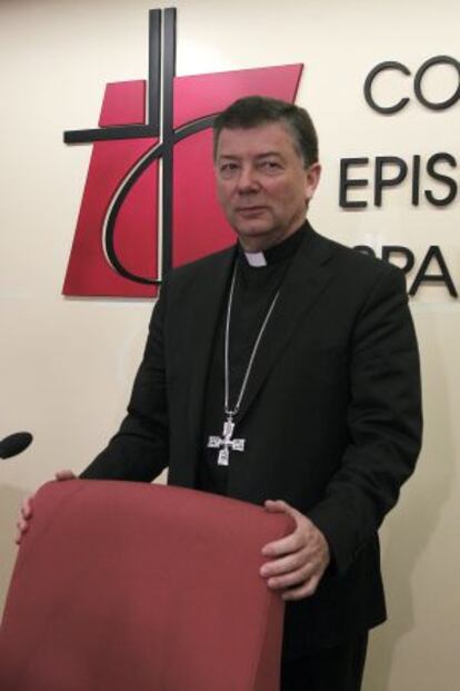 Antonio Mart&iacute;nez Camino, durante su comparecencia ante los medios.