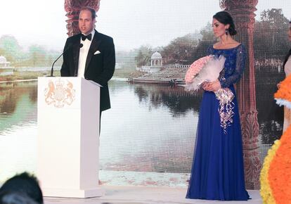 Los duques en una gala benéfica en Taj Mahal Palace Hotel.