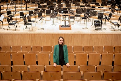 Dominique Thomann es ingeniera comercial e intérprete de viola.
