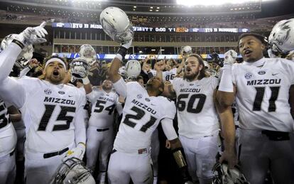 Los jugadores de Missouri celebran su victoria ante Brigham Young.