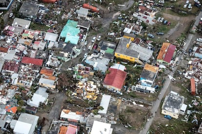 Destrozos en viviendas en la isla de San Martín, el 6 de septiembre.
