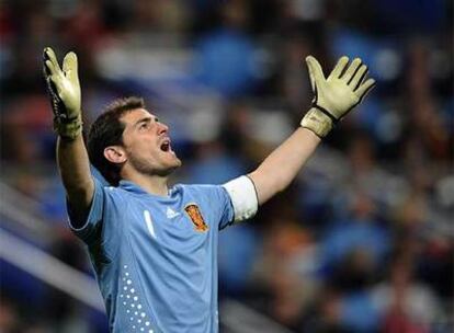 Iker Casillas, exultante tras el triunfo.