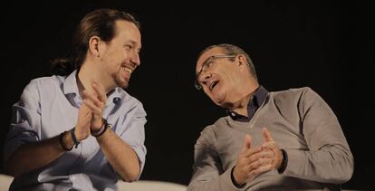 Pablo Iglesias y Juan Pedro Yllanes, en una imagen de 2015.