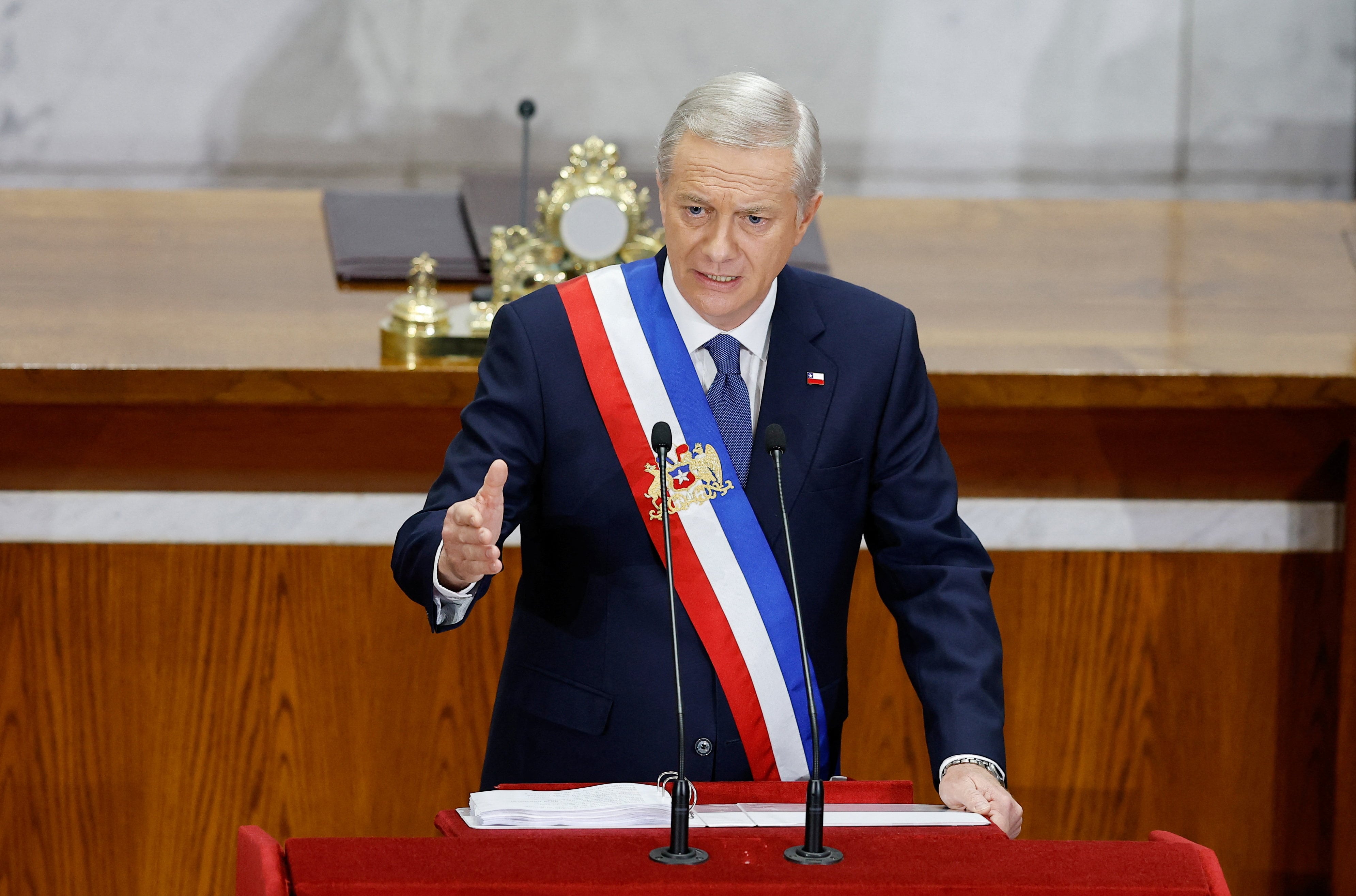 Polémica por cobros a deudores del CAE: el Gobiern