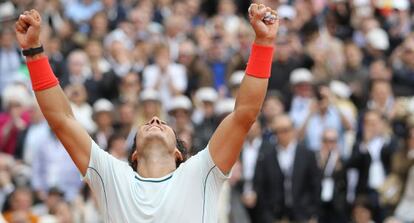 Rafael Nadal celebra su victoria ante Tsonga. 