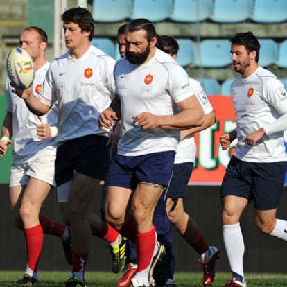 Chabal se entrena con el equipo de rugby